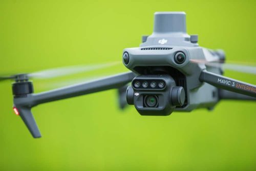 DJI Mavic 3 Multispectral drón