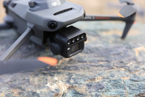 DJI Mavic 3 Multispectral drón